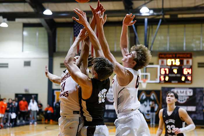Webster Groves Missouri Mount Carmel Illinois boys basketball December 16 2023 Nate Latsch 25033